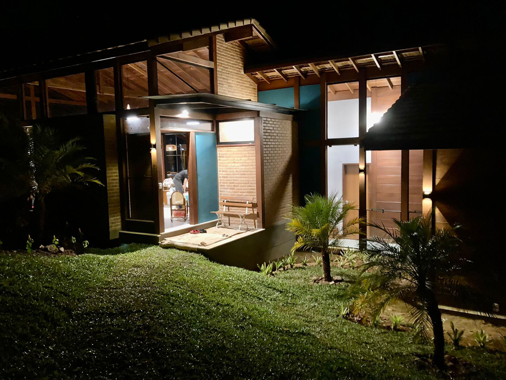 Casa de Madeira - Projeto Araras III